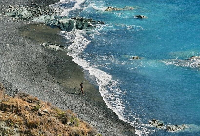 Отель Saint Roch