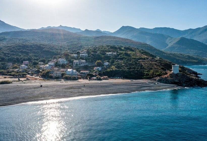 Отель Saint Roch