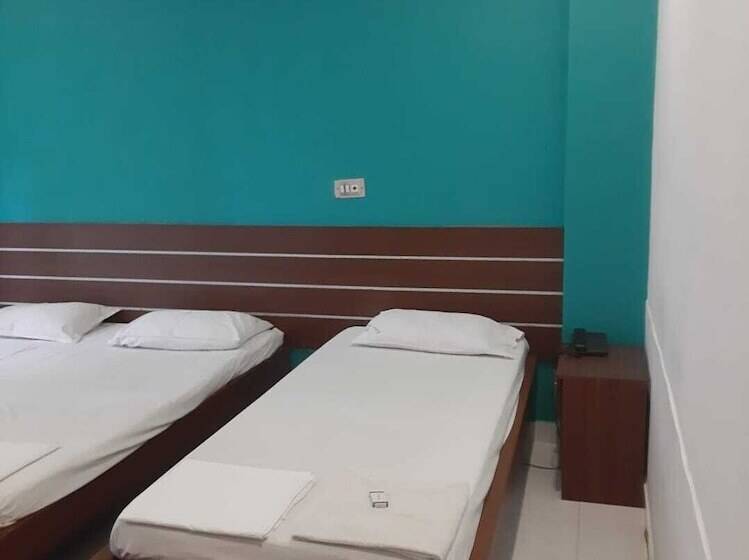 Отель Shalimar Residency