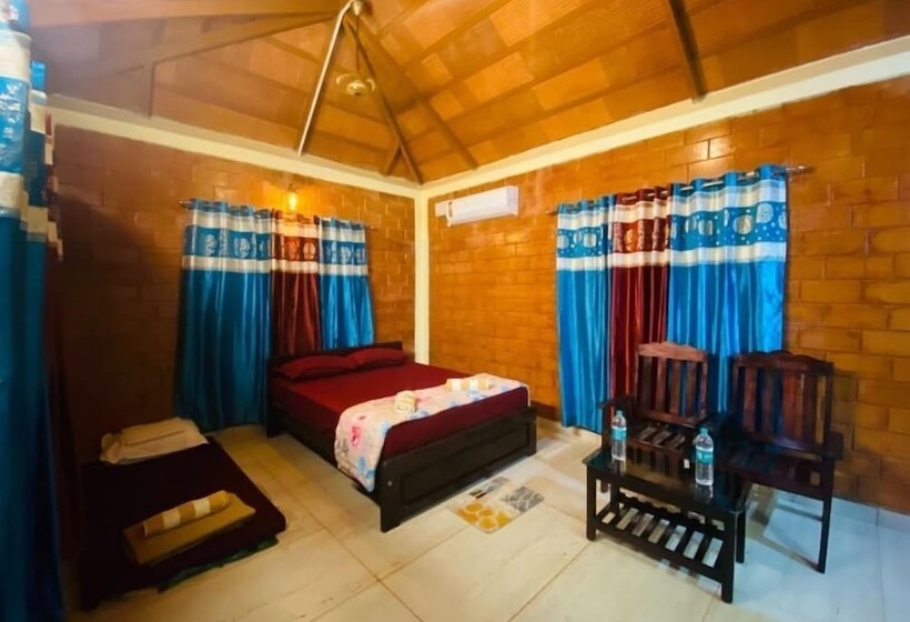 فندق Silver Sand Beach Resort