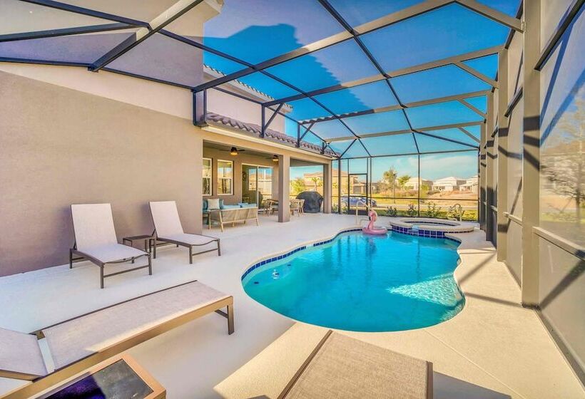 Resort Oasis W/ Game Room: 11 Mi To Disney!