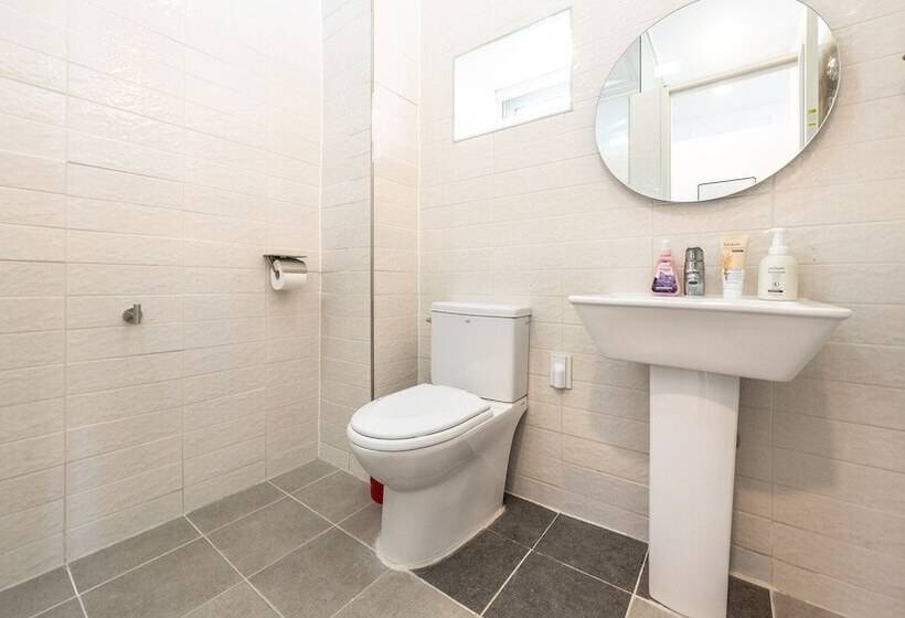 Gangneung Dangdangi Dog Pension Blue