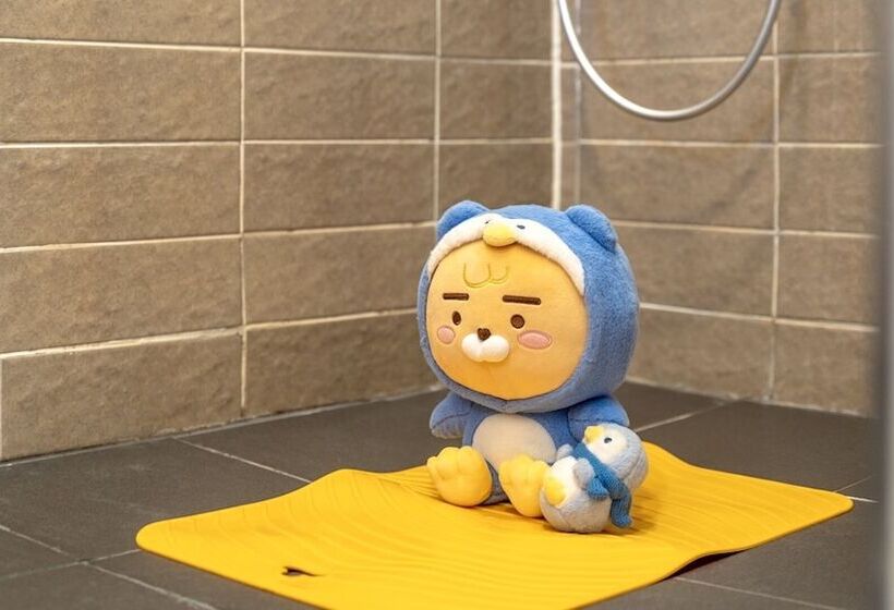 Gangneung Dangdangi Dog Pension Blue