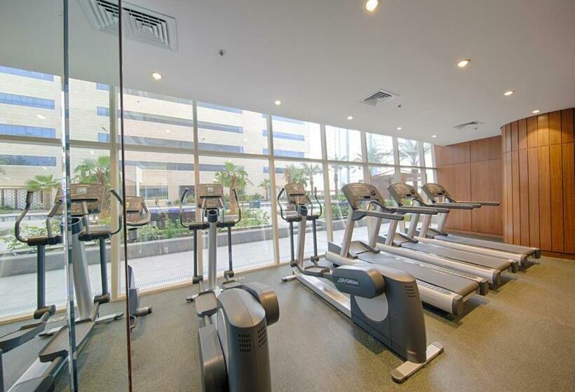 ホテル Holiday Suites Al Azizia