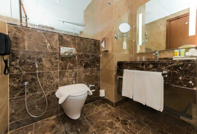 ホテル Holiday Suites Al Azizia