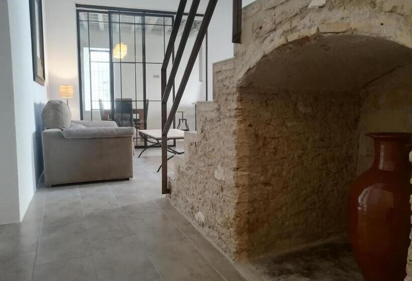 ユースホステル Arena House Conil