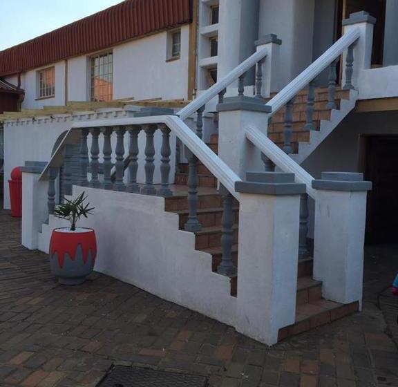 הוסטל Elsjes Guesthouse