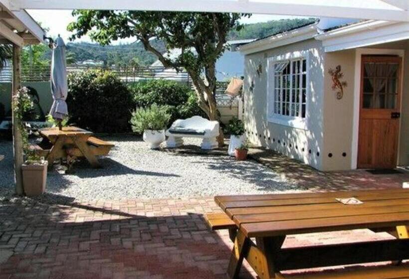 旅馆 Keedols Inn & Backpackers