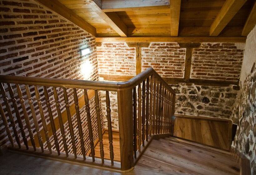 호스텔 La Casa De Beli