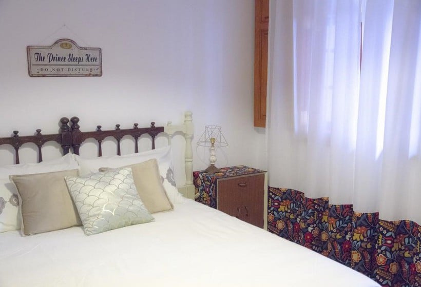 مبيت وإفطار Aminta Home