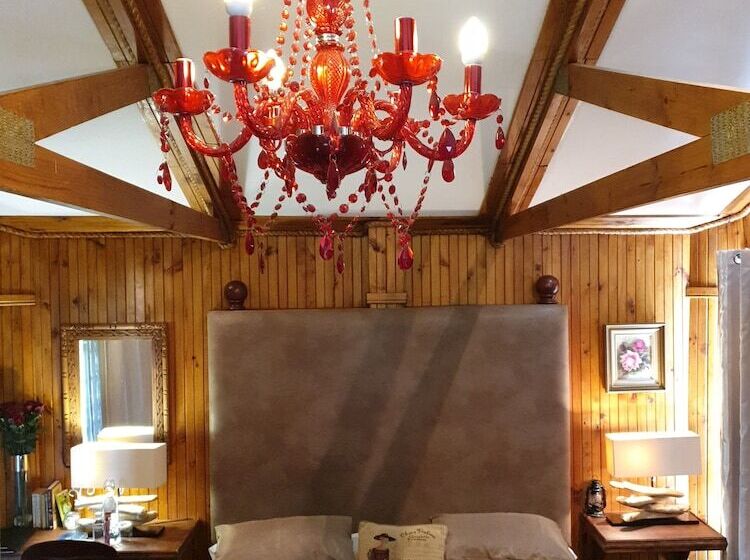 ベッドアンドブレックファースト Belurana River Manor