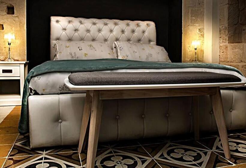 تختخواب و صبحانه Luciano Al Porto Boutique