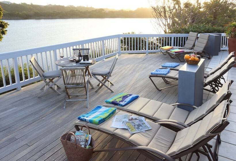 تختخواب و صبحانه Serendipity Country House & Restaurant