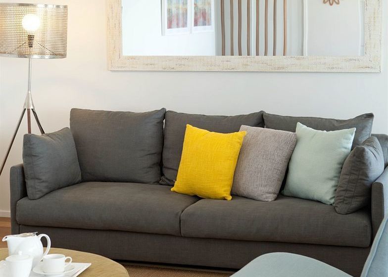 Bujerum Apartments On Burleigh