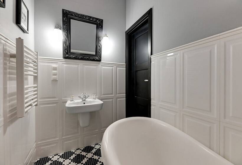 Dom & House    Apartments Old Town Ogarna