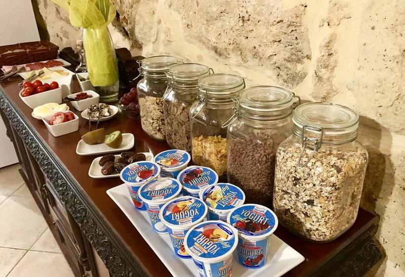 Ellie Boo Bed & Breakfast