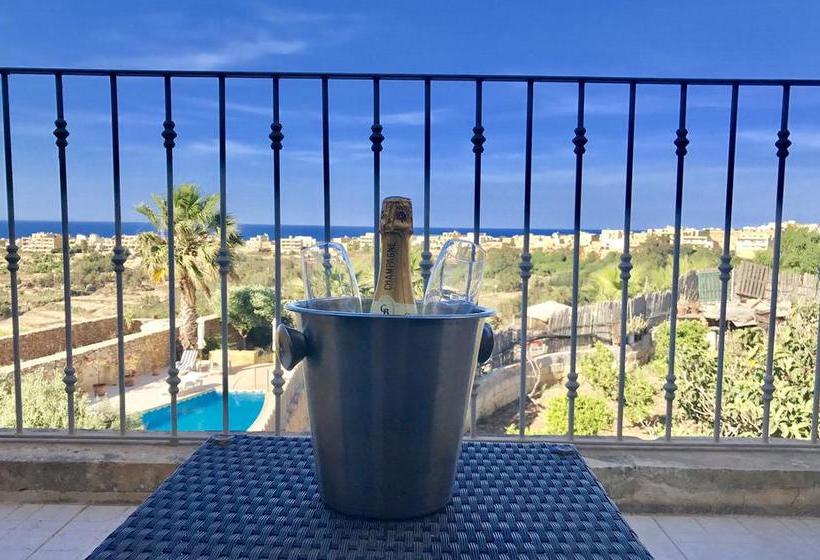 Ellie Boo Bed & Breakfast