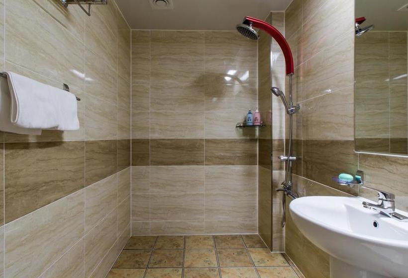 Отель Gwangju  Banana