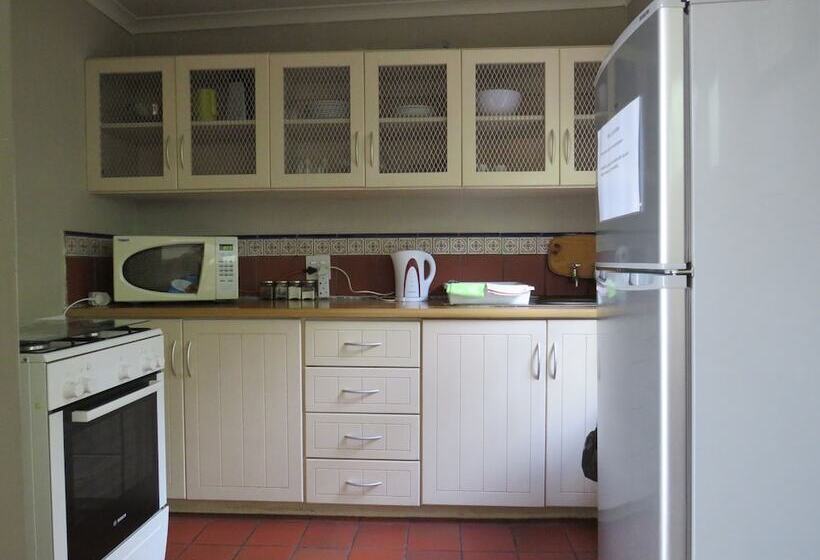 Haus Victoria Self Catering  Cottages