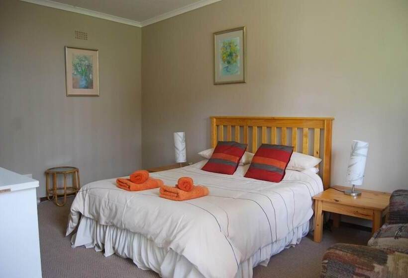 Haus Victoria Self Catering  Cottages