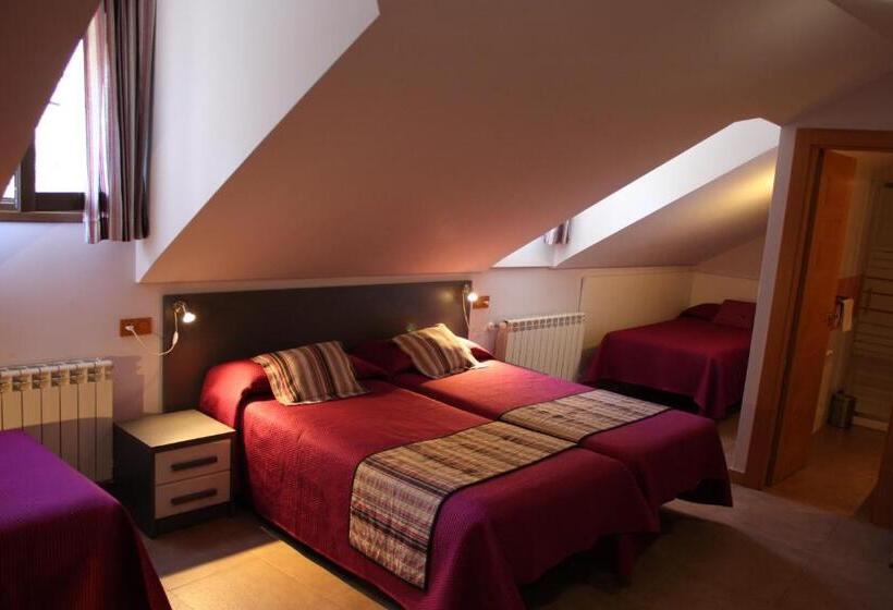 Hostal La Ribera Del Júcar