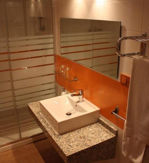 Hostal La Ribera Del Júcar