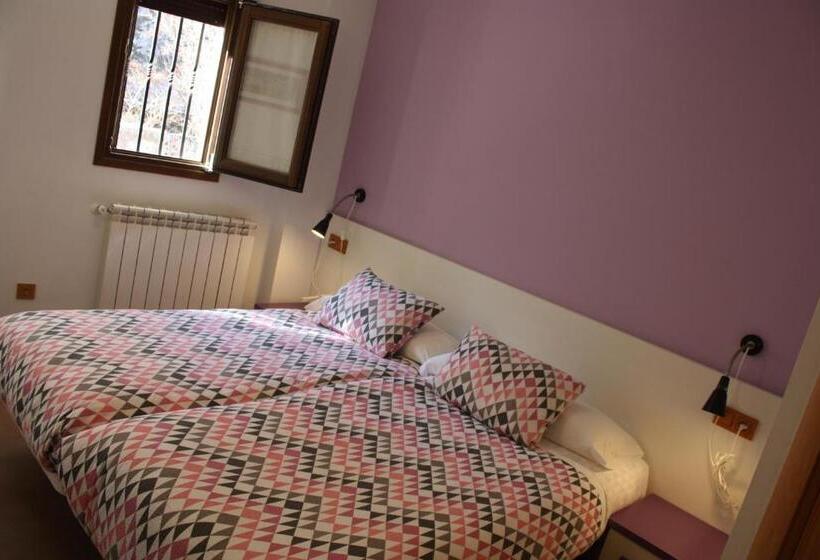 Hostal La Ribera Del Júcar