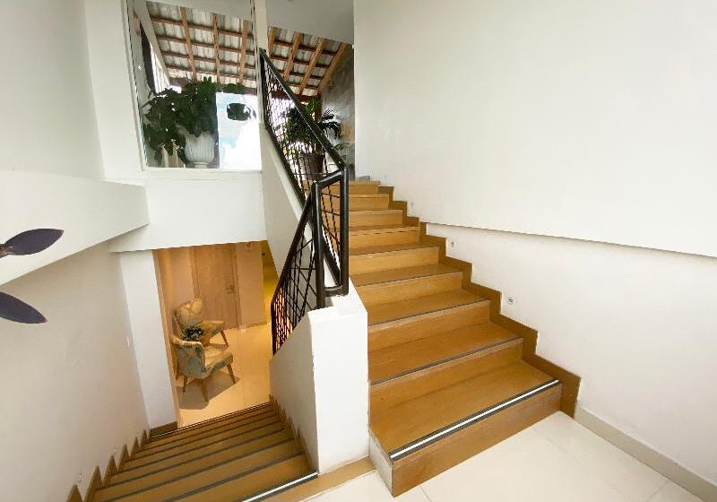 Отель 1525 By Geh Suites