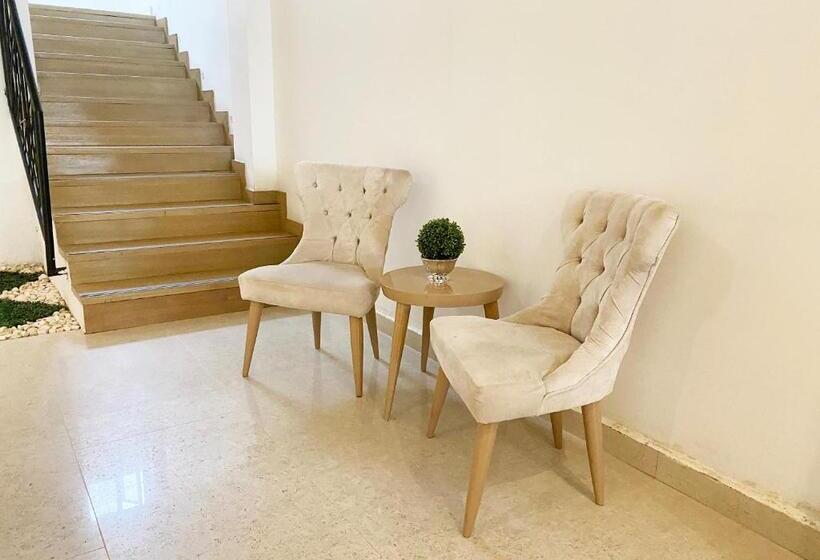 Отель 1525 By Geh Suites