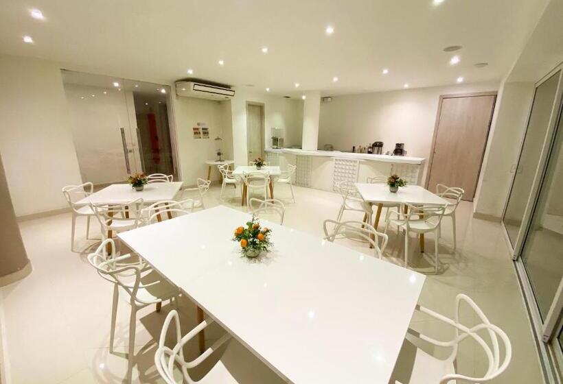 Отель 1525 By Geh Suites