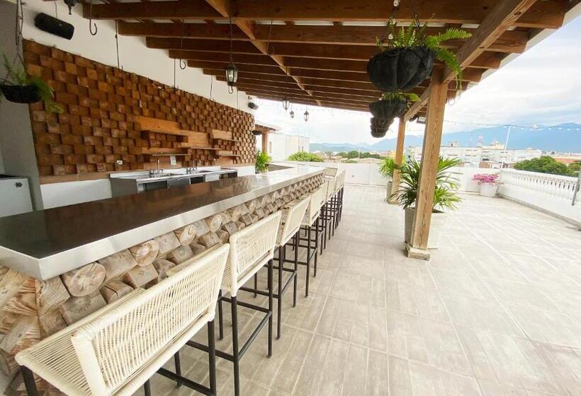 Отель 1525 By Geh Suites