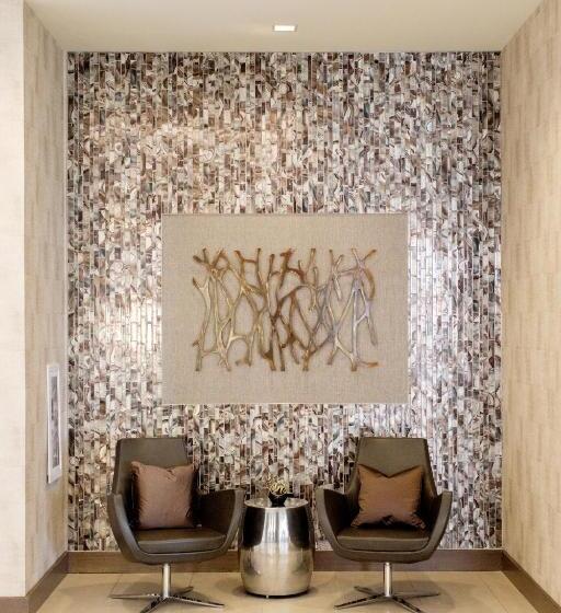 Ac Hotel By Marriott Cincinnati At The Banks