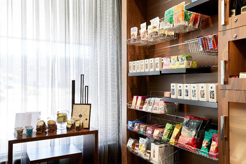 Ac Hotel By Marriott Madison Downtown