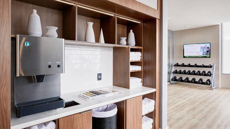 Ac Hotel By Marriott Raleigh North Hills