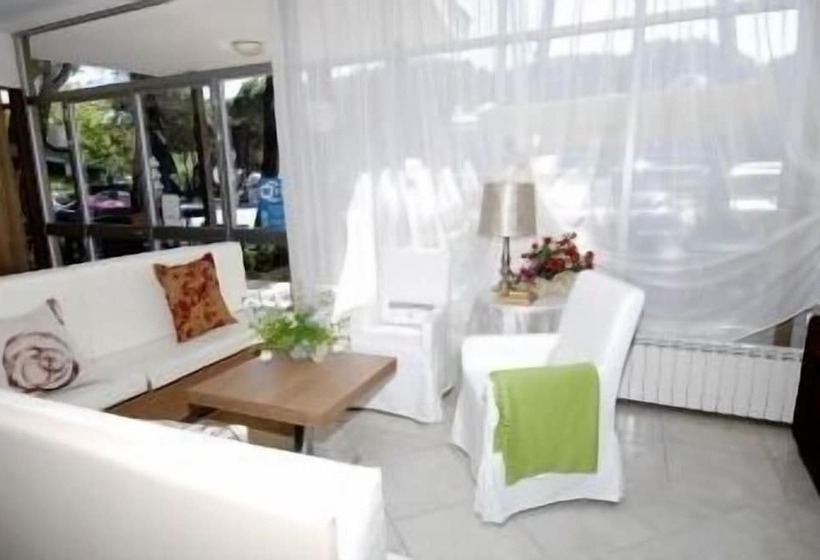 בית מלון כפרי Acquaterme