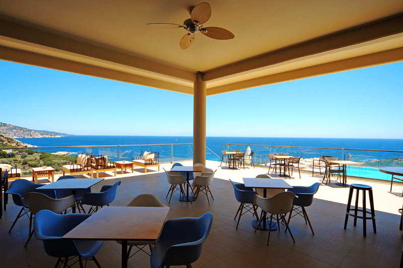 בית מלון כפרי Aeolis