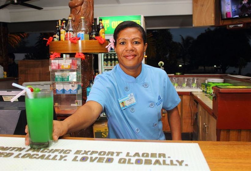 هتل Alotau International