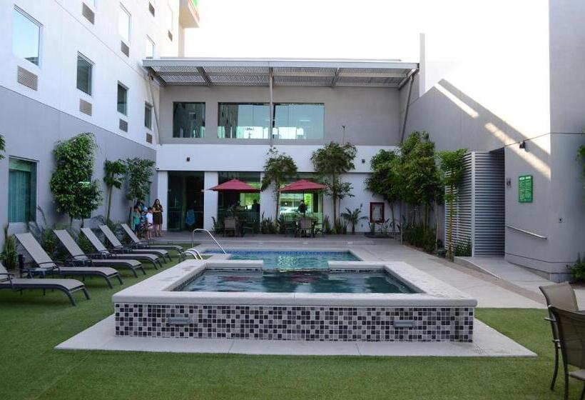 酒店 Araiza San Luis R.c