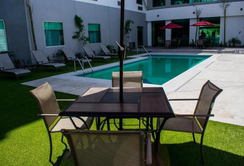 호텔 Araiza San Luis R.c