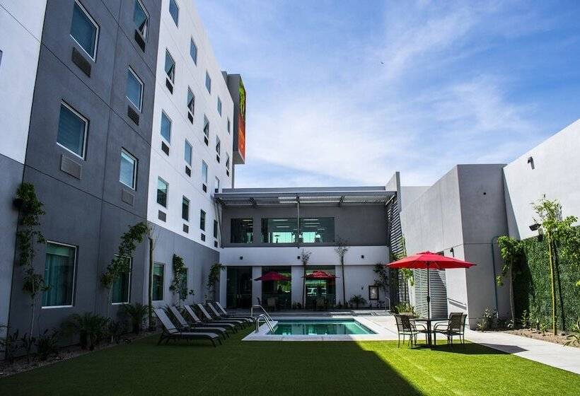 Отель Araiza San Luis R.c