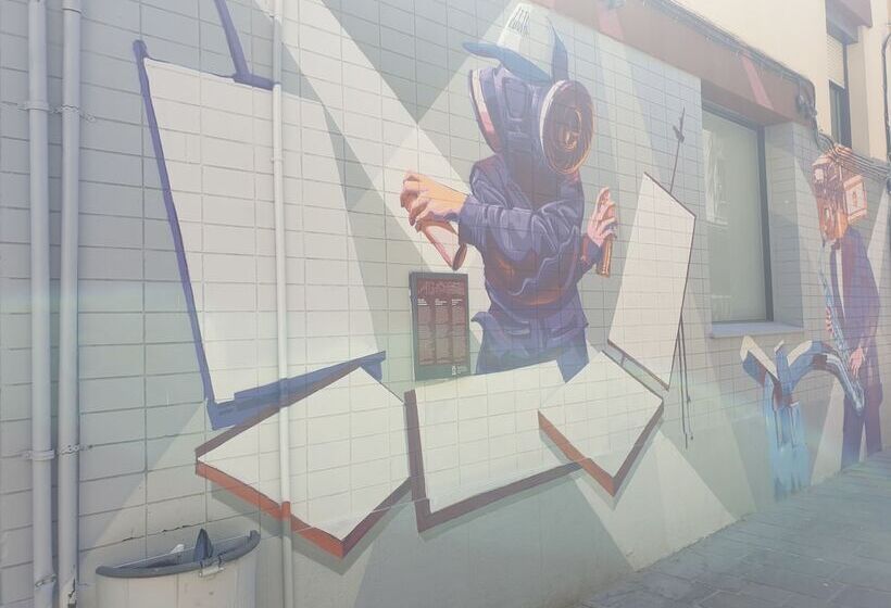 فندق Arts  Gasteiz Centro