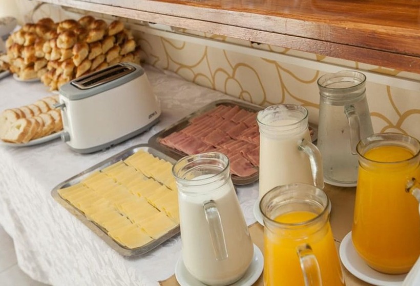 בית מלון כפרי Bagu Pinamar