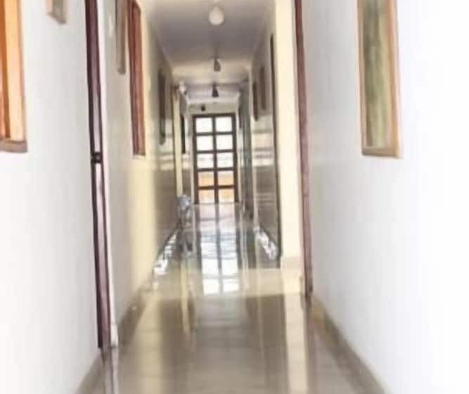 בית מלון כפרי Caldas Plaza