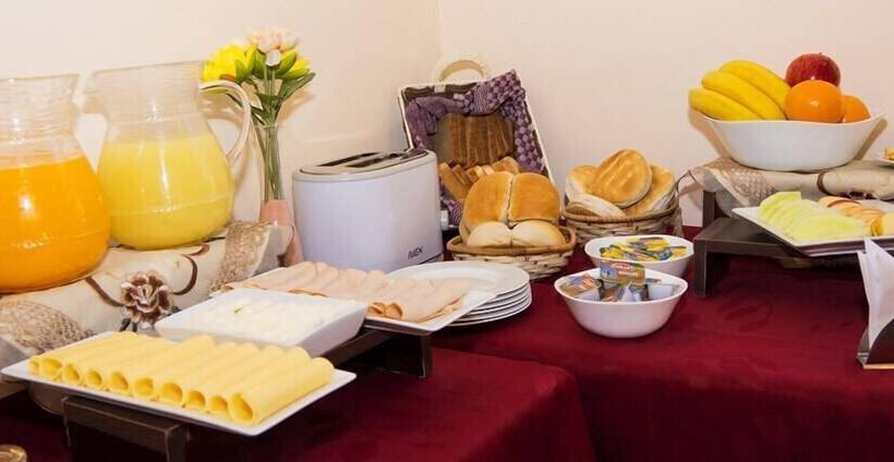 酒店 Camilo Henriquez