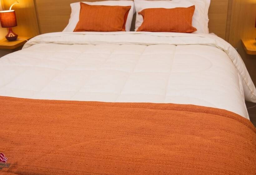 酒店 Camilo Henriquez