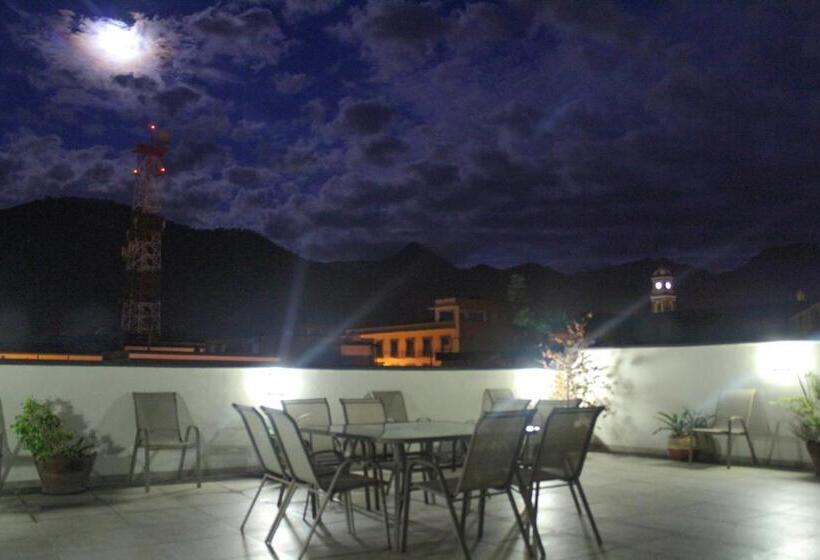 호텔 Casa De La Iaia