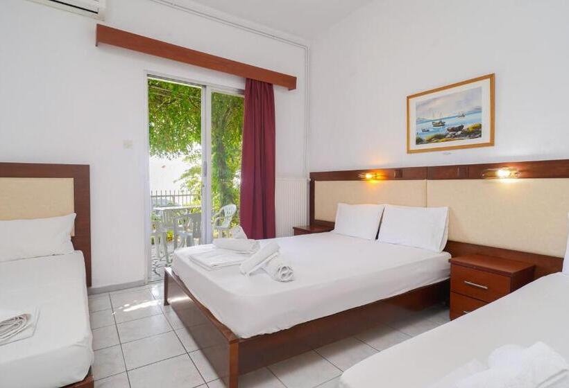 ホテル Chrissafis