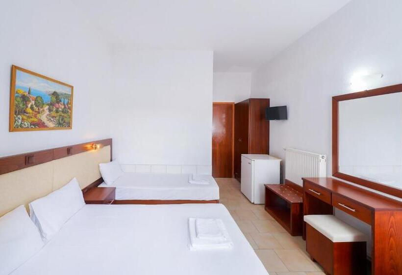 ホテル Chrissafis