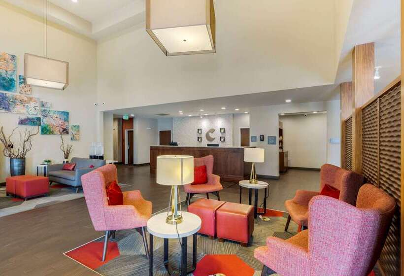 هتل Comfort Suites Loveland