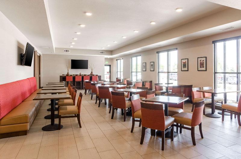 هتل Comfort Suites Loveland